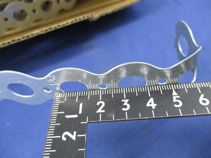 吊バンド 板厚0.6mm 幅25mm 長さ26m以上入 0.6m/m