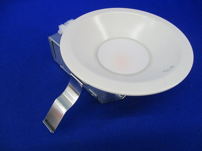 LEDダウンライトφ100(軒下兼用・調光タイプ)電球色 DDL-6004YWG