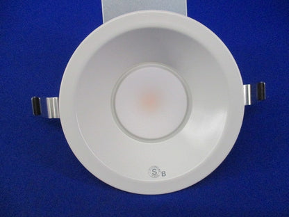 LEDダウンライトφ100(軒下兼用・調光タイプ)電球色 DDL-6004YWG