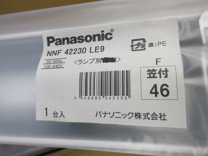 LEDランプベースライト(3個入)(ランプ無) NNF42230LE9