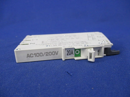 ノーヒューズブレーカー3P2E20A NAS3P2E20NT