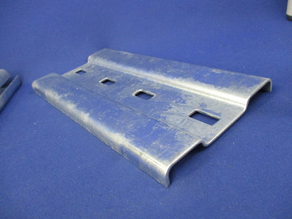 ケーブルラック 継ぎ金具(亜鉛)(10個入) QRG1