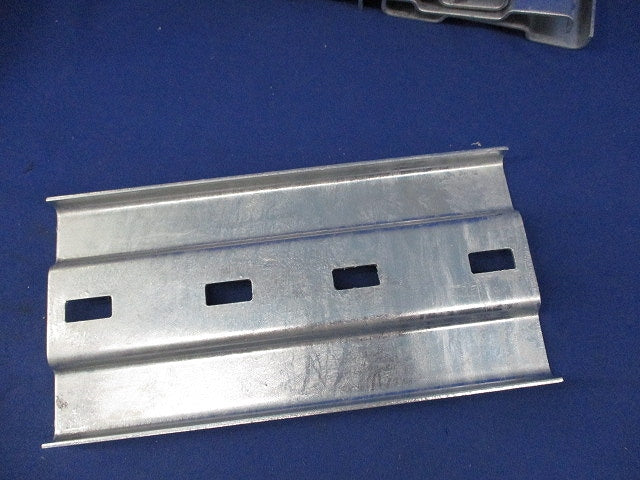 ケーブルラック 継ぎ金具(亜鉛)(10個入) QRG1
