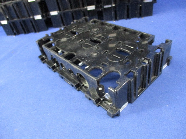 住宅用スイッチボックス 3コ用(19個入) DM80302