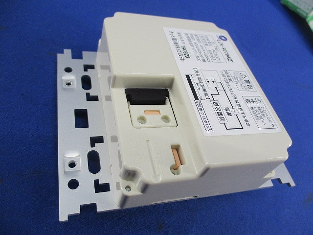 LED専用位相制御調光器 3路スイッチ付 LZA-92794