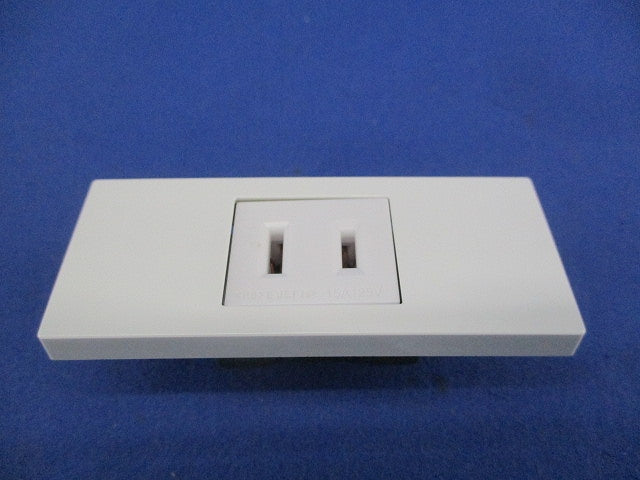 埋込コンセントセット(マットセラミックホワイト) WN1001MCW他