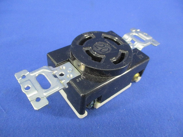 接地3P20A引掛埋込コンセント WF2420K