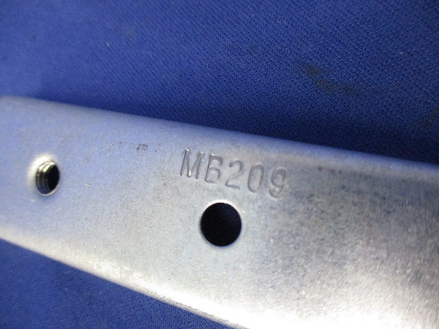 ネグロック 軽量間柱ダクター取付金具(8個入) MSC90
