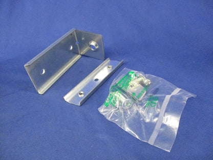 ネグロック 軽量間柱ダクター取付金具(8個入) MSC90