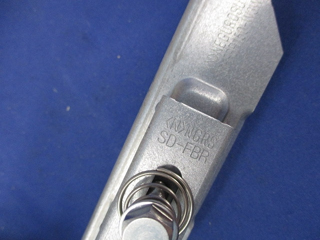 吊りボルト・壁面用ケーブル支持金具 ベビーラック(20個入) SD-FBR150-W3W4