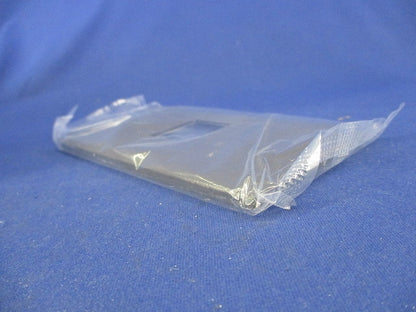 簡易耐火コンセントプレート(1コ用・マットグレー)(10枚入) WTL7701HK