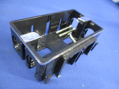 住宅用スイッチボックス(80個入) DM8010BL