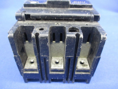 ノーヒューズ遮断器3P30A(ジャンク品) NF50-GFS