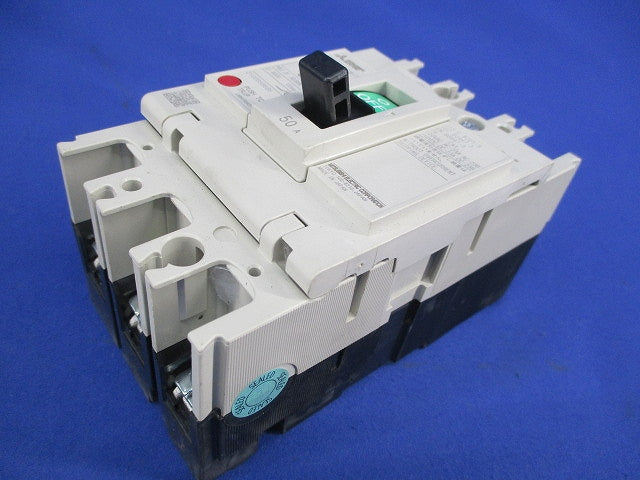 ノーヒューズスイッチ3P50A DSN63-SV