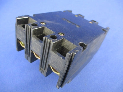 サーキットブレーカ3P15A(ジャンク品) NC-30N BC315N