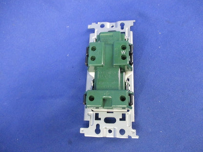 埋込アースターミナル付接地ダブルコンセント(5個入) WN11329