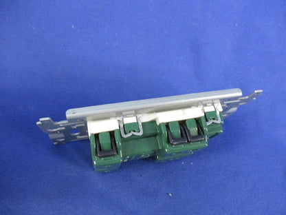 埋込アースターミナル付接地ダブルコンセント(5個入) WN11329