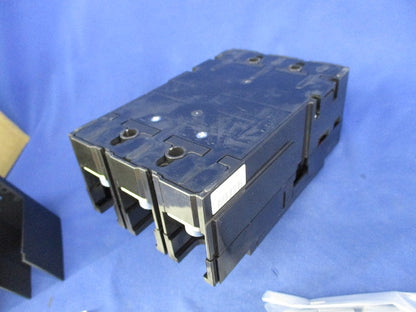 漏電ブレーカ3P2E225A(単3中性線欠相保護付) GE228NA