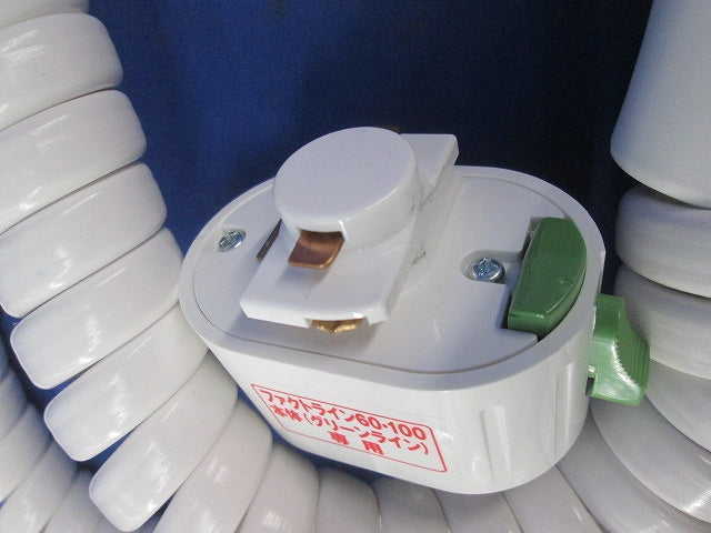 リーラーコンセントプラグ(2P15A125V2コ用) DH24621W