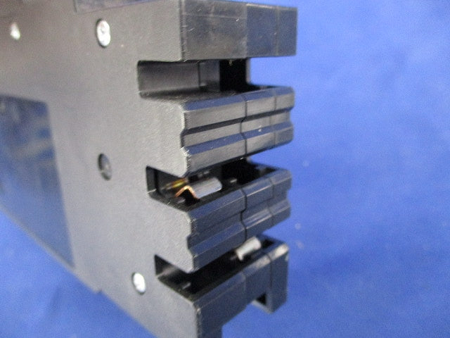 カンタッチブレーカ 2P1E20A BKF-50P BKF2201TNK