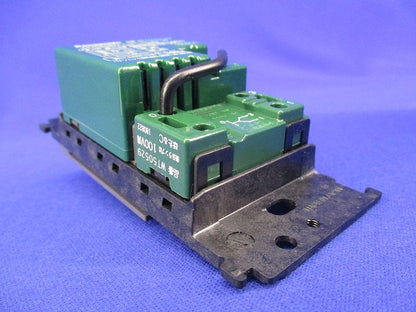 LED埋込調光スイッチC(ハンドル無)(ダークブラウン) WTT57521A2