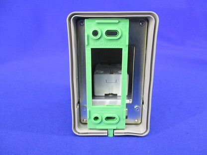 防雨形引掛接地2Pコンセント WK6520