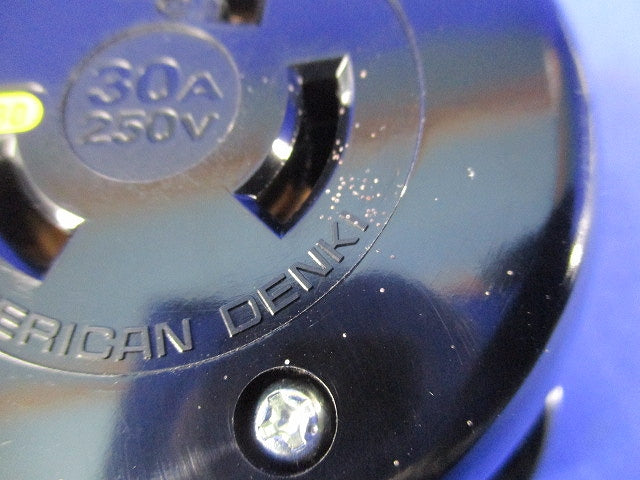 引掛形露出コンセント 3321-L6