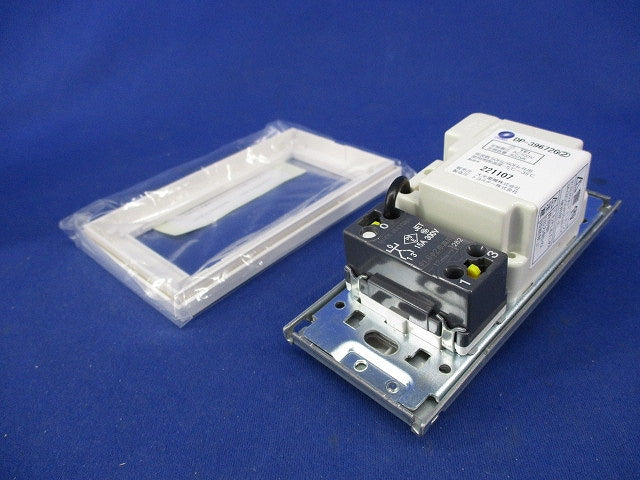 LED調光器3路スイッチ付(ホワイト)(プレート無)(ホワイト) DP-39672G