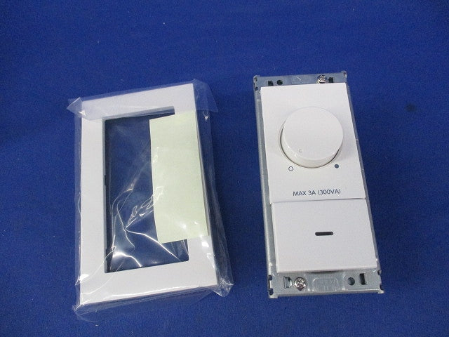 LED調光器3路スイッチ付(ホワイト)(プレート無)(ホワイト) DP-39672G