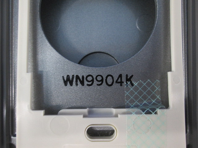 金属防滴φ41コンセントプレート WN9904K