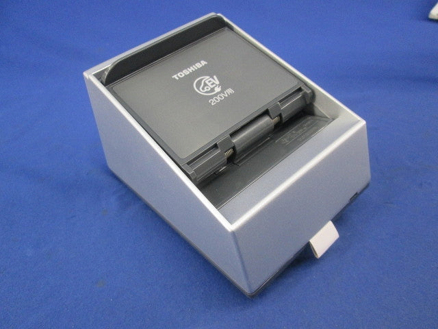 EV充電用屋外コンセント シルバー DC2333EN