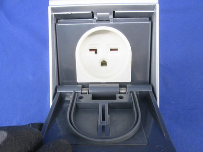 EV充電用屋外コンセント シルバー DC2333EN