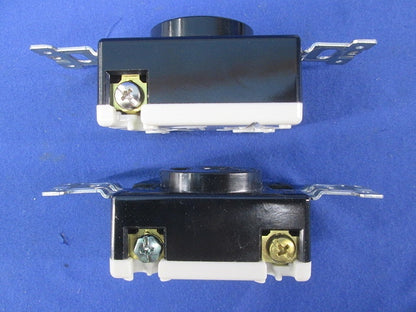 接地2P20A引掛埋込コンセント(3個入) WF2520