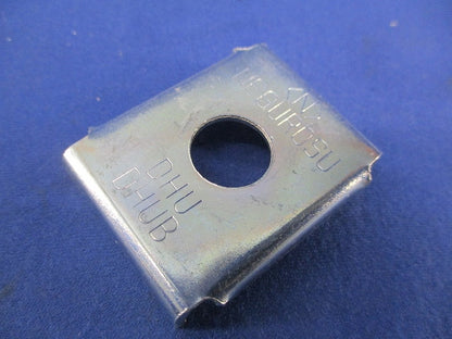 チャンネル吊り金具(25個入) DHUDHUB
