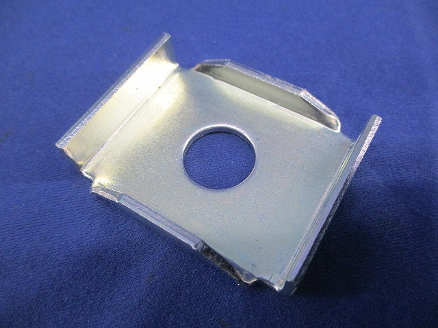 チャンネル吊り金具(25個入) DHUDHUB