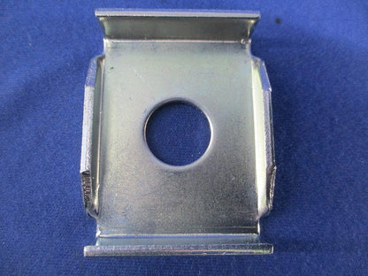 チャンネル吊り金具(25個入) DHUDHUB