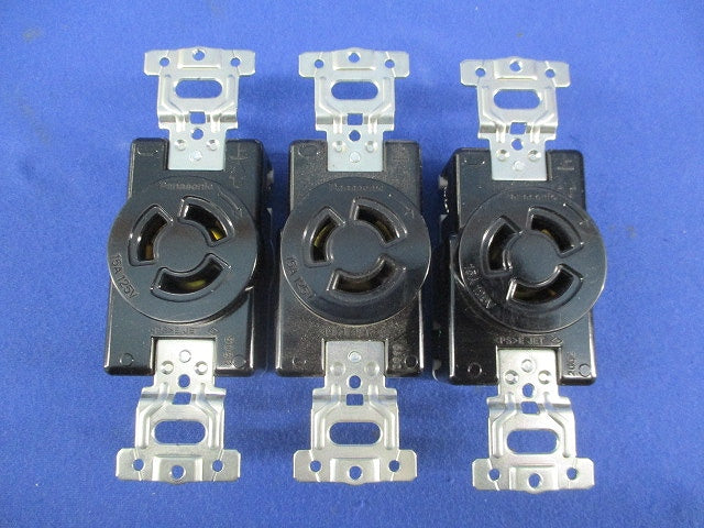 引掛埋込コンセント(3個入) WF2315K