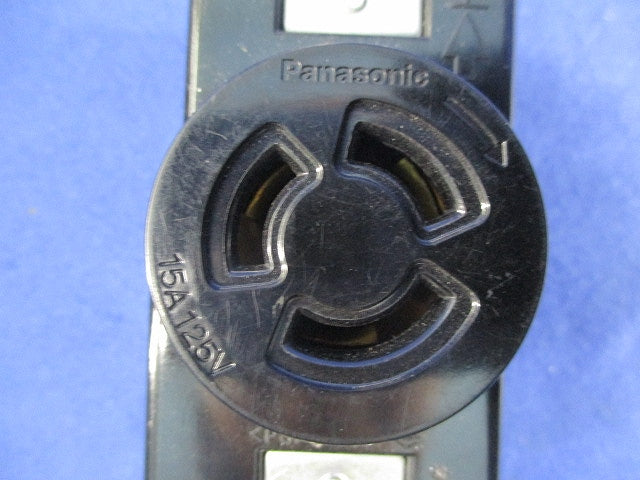 引掛埋込コンセント(3個入) WF2315K