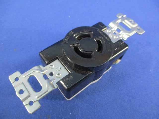 引掛埋込コンセント(3個入) WF2315K