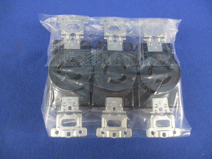 引掛埋込コンセント(3個入) WF2315K