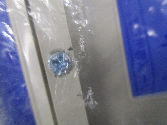 コンセントプレート(4個用・2個+2個用)(5枚入)(マットベージュ)(袋汚れ・破れ有) WTL7004K