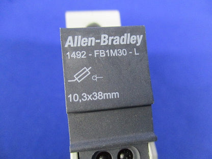 1極ヒューズホルダー(LED表示付き)(6個入) 1492-FB1M30-L