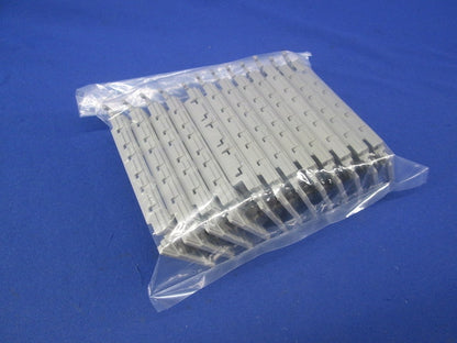 埋込絶縁コンセント取付枠(12個入) WTF3710K