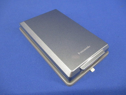 金属防滴プレート 3コ用 取付枠付 WN7803K