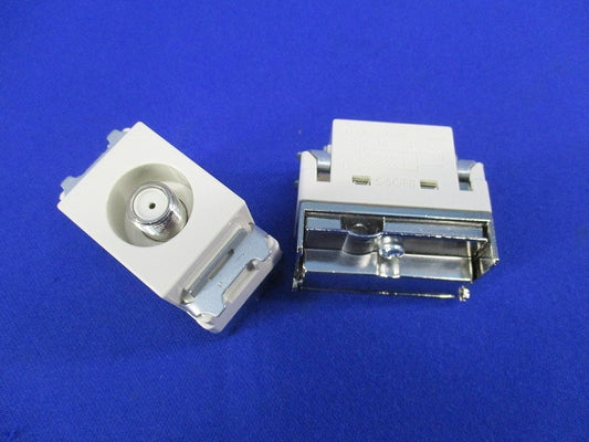 埋込ホーム用高シールドテレビコンセント(2個入) WCS4712