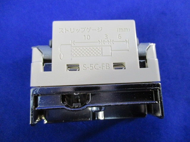 埋込ホーム用高シールドテレビコンセント(2個入) WCS4712