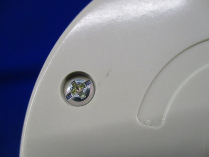 コンセント付引掛埋込ローゼット(4個入) WG6420