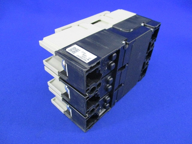 ノーヒュズブレーカ 3P100A NF125-CV