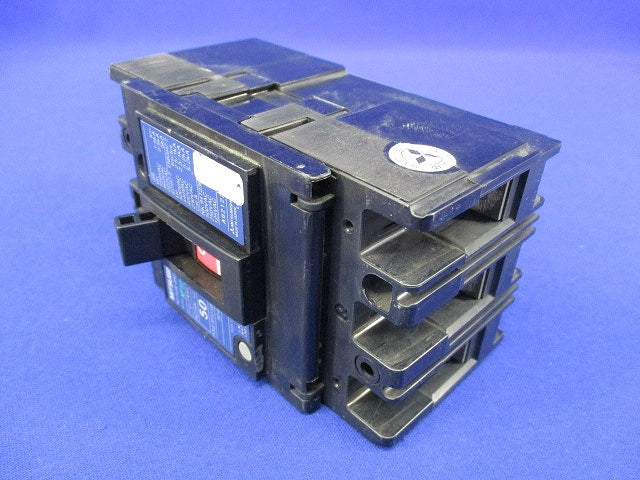 ノーヒューズ遮断器3P50A NF50-CP