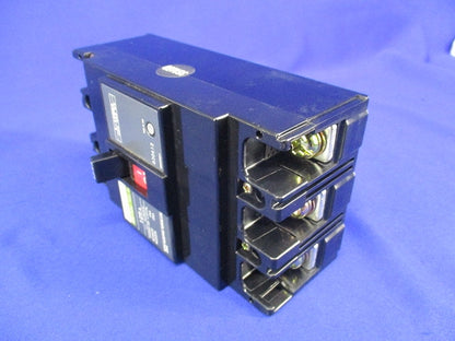 サーキットブレーカ3P125A(ジャンク品) NBE153J